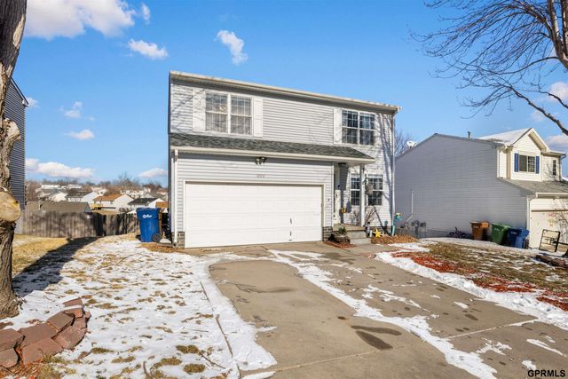 3004 Lone Tree Road, Bellevue, NE 68123