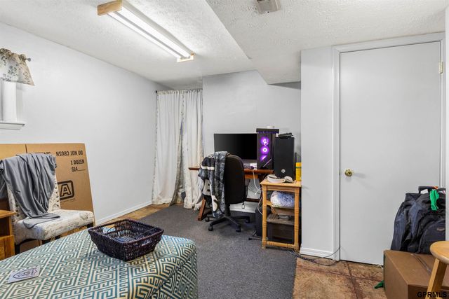 3004 Lone Tree Road, Bellevue, NE 68123