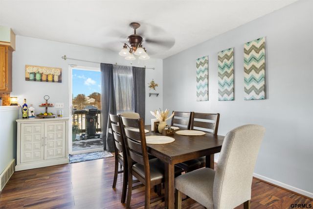 3004 Lone Tree Road, Bellevue, NE 68123