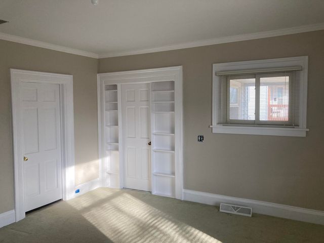 208 S Michigan Avenue, Vicksburg, MI 49097