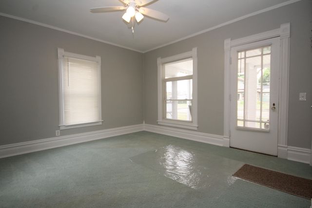 208 S Michigan Avenue, Vicksburg, MI 49097