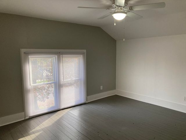 208 S Michigan Avenue, Vicksburg, MI 49097