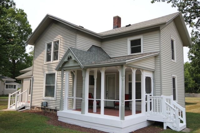 208 S Michigan Avenue, Vicksburg, MI 49097