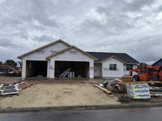 1838 Arches DRIVE, Holmen, WI 54636