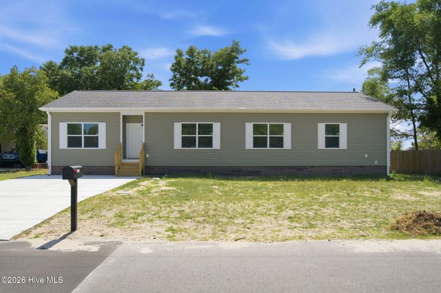 2802 Worth Drive, Wilmington, NC 28412