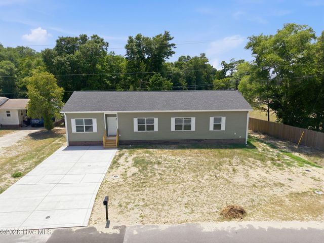 2802 Worth Drive, Wilmington, NC 28412
