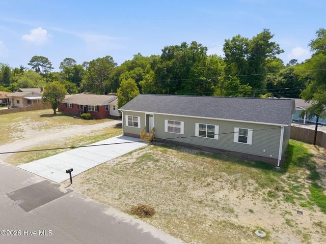 2802 Worth Drive, Wilmington, NC 28412