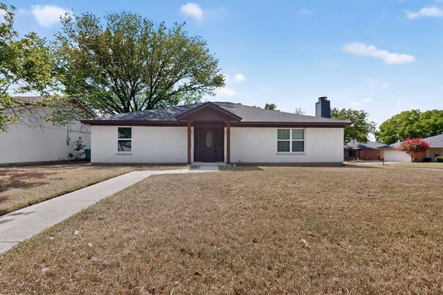 6000 Cool Springs Drive, Arlington, TX 76001