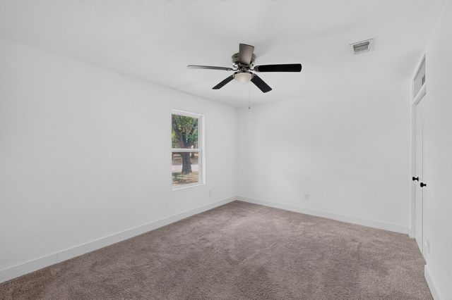 6000 Cool Springs Drive, Arlington, TX 76001