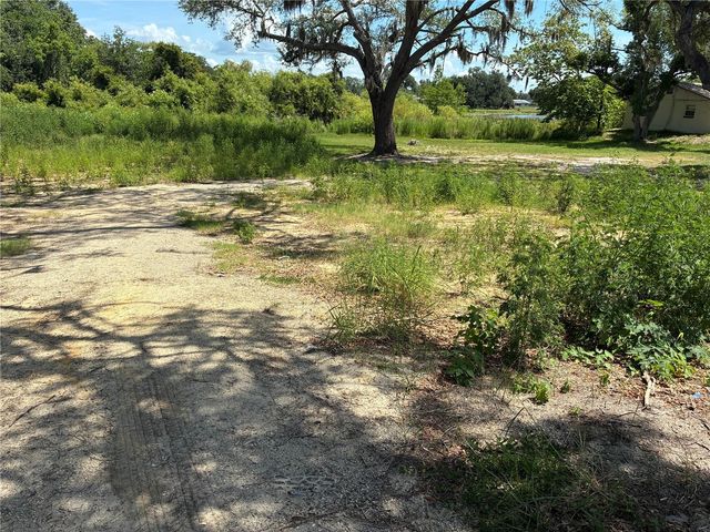 2106 S SOUTH STREET, Leesburg, FL 34748