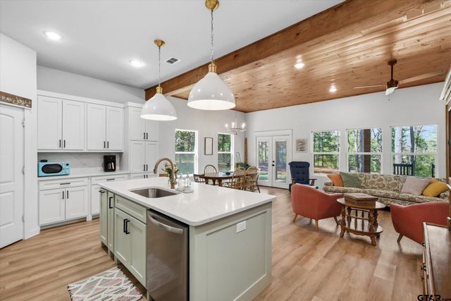 20251 CR 4141, Lindale, TX 75771