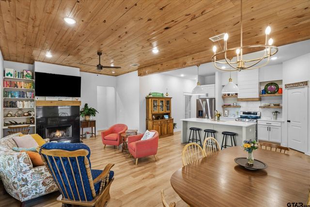 20251 CR 4141, Lindale, TX 75771