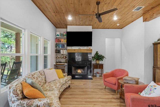 20251 CR 4141, Lindale, TX 75771