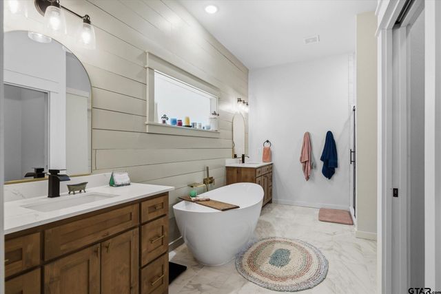 20251 CR 4141, Lindale, TX 75771