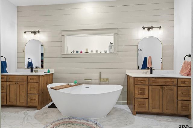 20251 CR 4141, Lindale, TX 75771