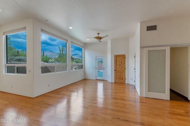 4423 N Osage Drive, Tucson, AZ 85718