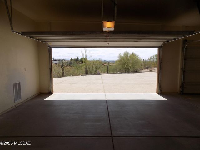 4423 N Osage Drive, Tucson, AZ 85718