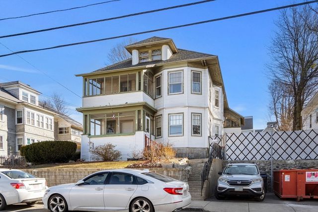 439-441 High St, Lawrence, MA 01841