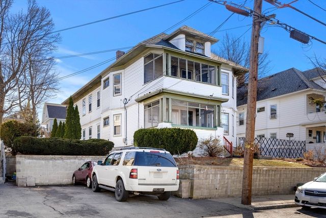 439-441 High St, Lawrence, MA 01841