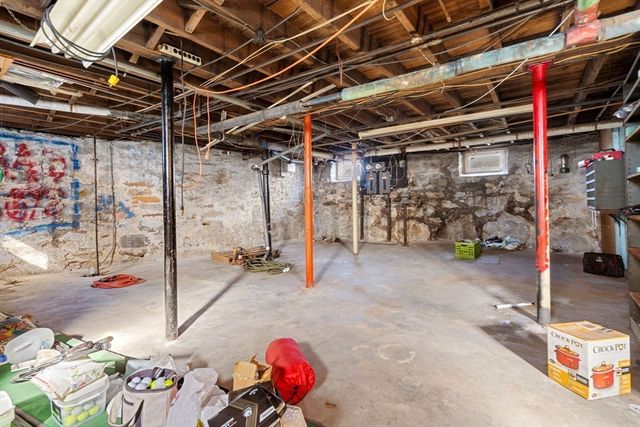 439-441 High St, Lawrence, MA 01841