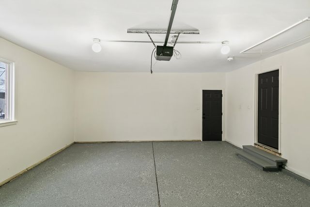 17001 Kimbark Avenue, South Holland, IL 60473