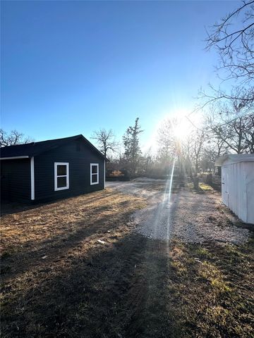 251 E Crow Street, Stephenville, TX 76401