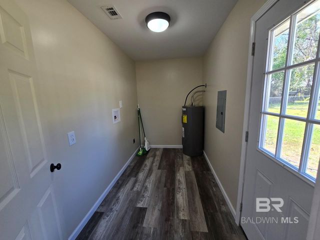 214 Roosevelt Street, East Brewton, AL 36426