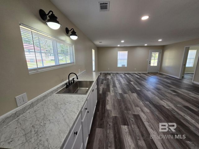 214 Roosevelt Street, East Brewton, AL 36426