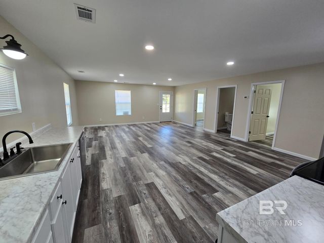 214 Roosevelt Street, East Brewton, AL 36426