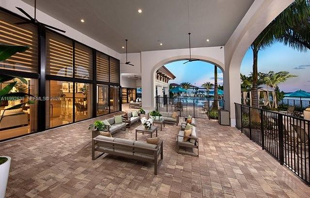 11064 W 33 way 11064, Hialeah Gardens, FL 33018