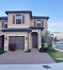 11064 W 33 way 11064, Hialeah Gardens, FL 33018
