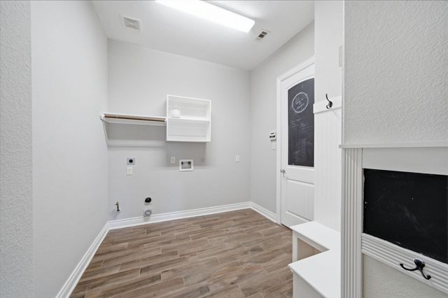 1411 Coffee Mill Court, League City, TX 77573