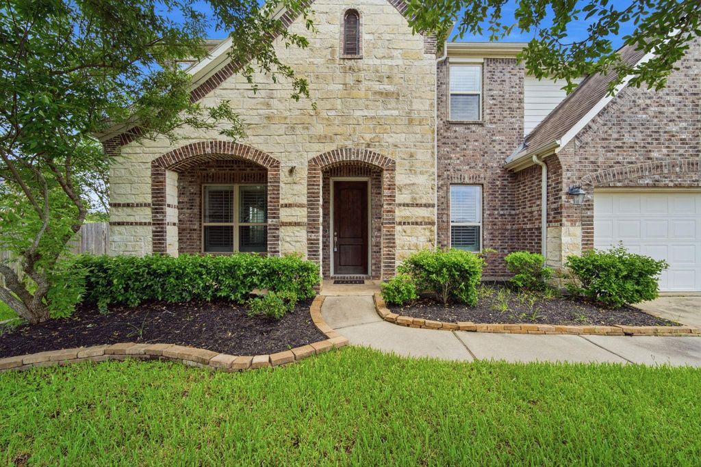 1411 Coffee Mill Court, League City, TX 77573