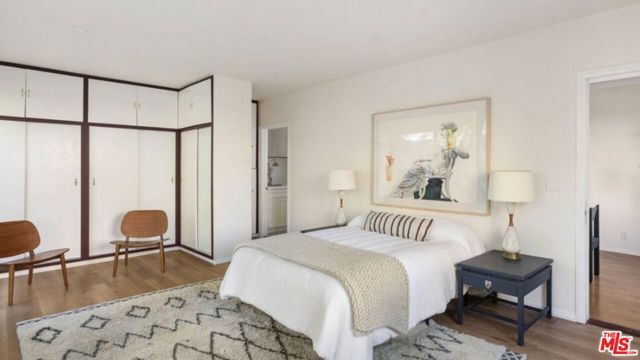 1222 N Virgil Avenue, Los Angeles, CA 90029