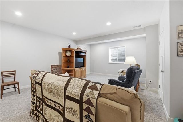 22503 Vincent Street, Peculiar, MO 64078