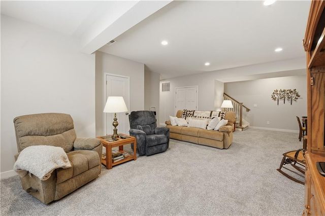 22503 Vincent Street, Peculiar, MO 64078