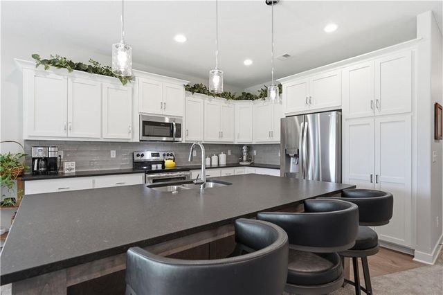 22503 Vincent Street, Peculiar, MO 64078