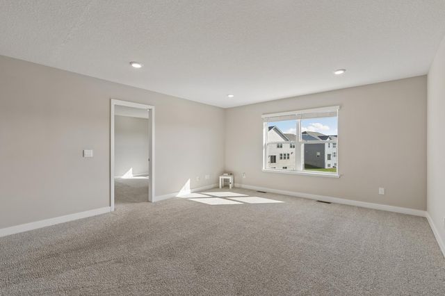 17248 Draft Horse Boulevard, Lakeville, MN 55044