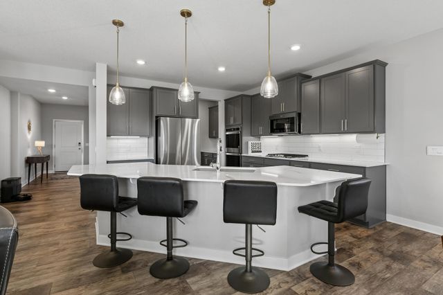 17248 Draft Horse Boulevard, Lakeville, MN 55044