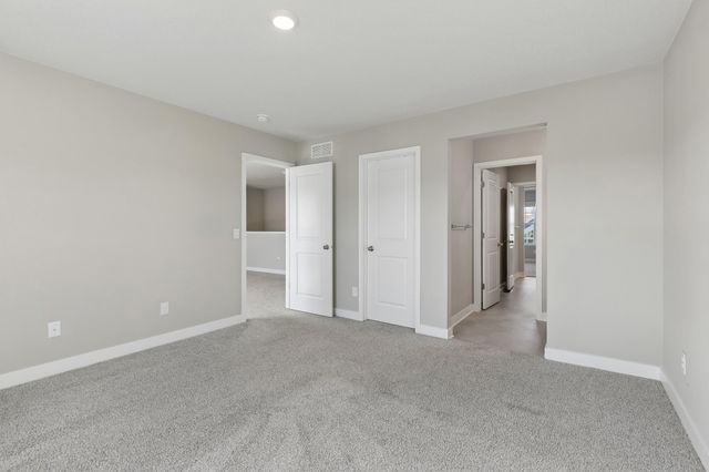17248 Draft Horse Boulevard, Lakeville, MN 55044