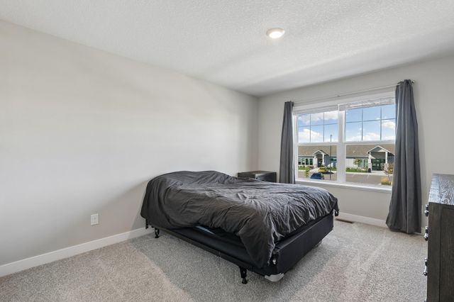 17248 Draft Horse Boulevard, Lakeville, MN 55044
