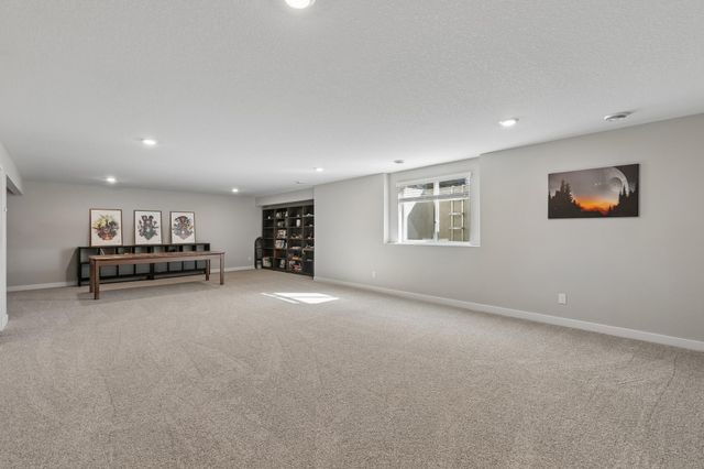 17248 Draft Horse Boulevard, Lakeville, MN 55044