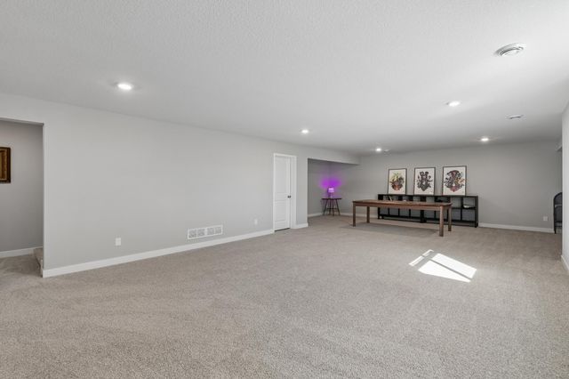 17248 Draft Horse Boulevard, Lakeville, MN 55044