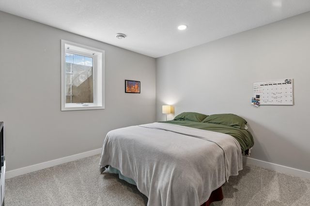 17248 Draft Horse Boulevard, Lakeville, MN 55044