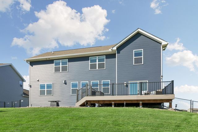 17248 Draft Horse Boulevard, Lakeville, MN 55044