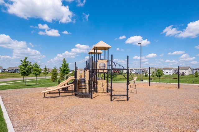 17248 Draft Horse Boulevard, Lakeville, MN 55044