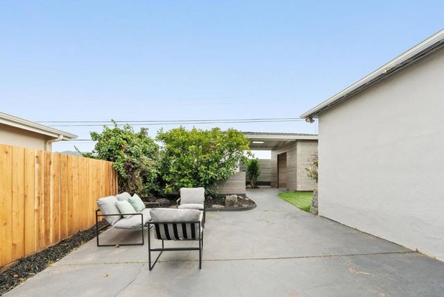 215 Mansfield Drive, South San Francisco, CA 94080