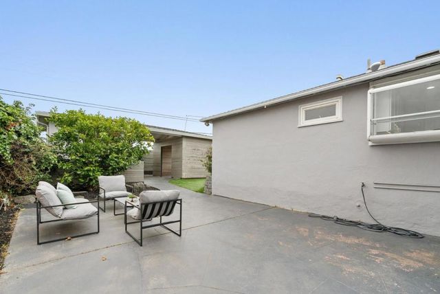 215 Mansfield Drive, South San Francisco, CA 94080