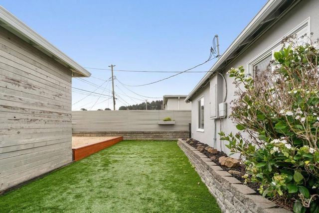 215 Mansfield Drive, South San Francisco, CA 94080