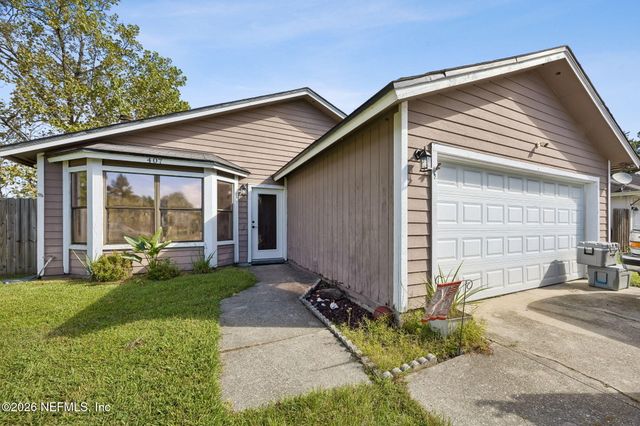 407 MOBY DICK Drive S, Jacksonville, FL 32218